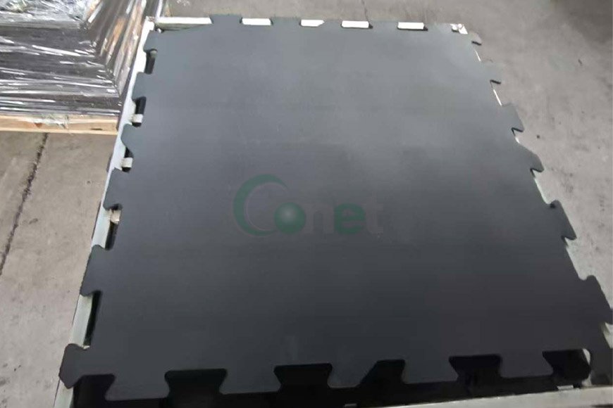 Interlock Rubber tiles