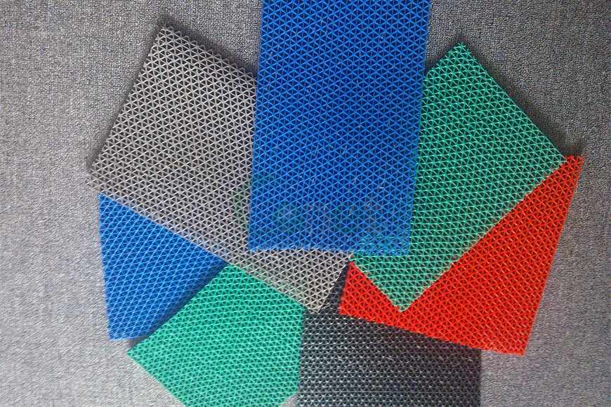 PVC z mat