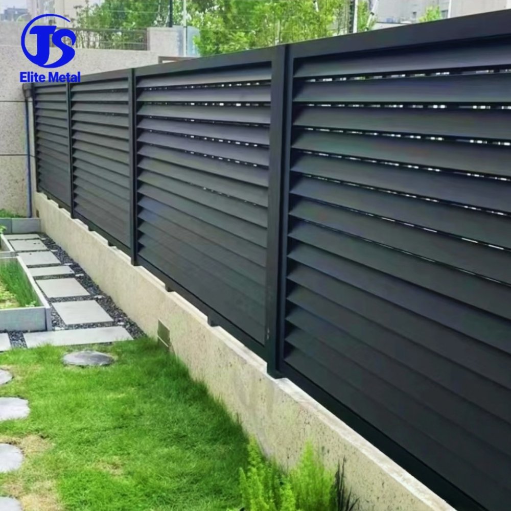 Elite Louver Fence