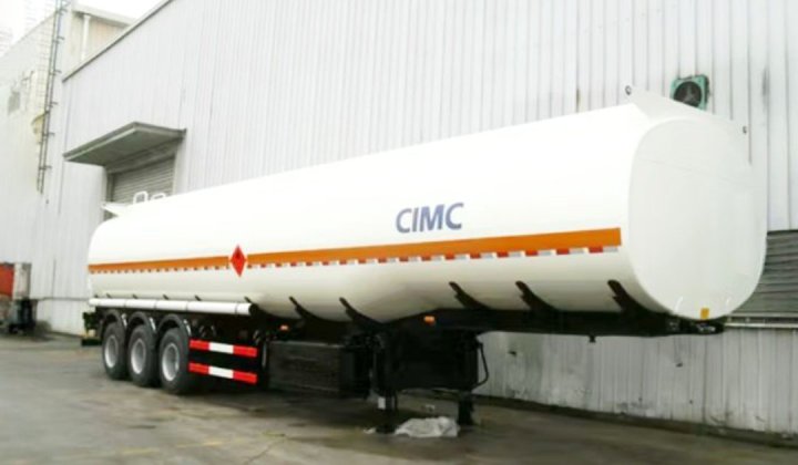 产品主图-恢复的.psd_0004_cimc-3-axles-40000l-petroleum-fuel-tank-trailer-for-sale-1_d7de4076.png_20250909203951_1920x0